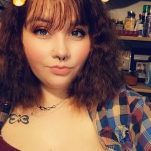 Meet your Posher, Lorraine